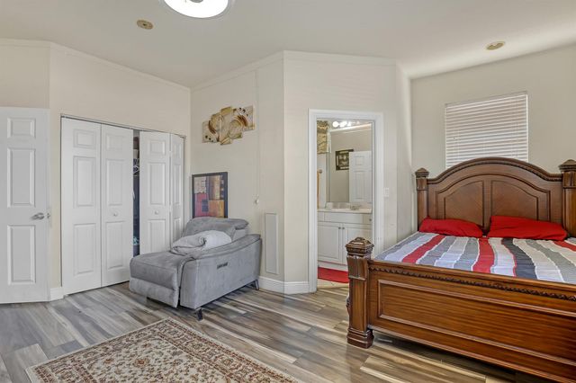 3389 Lago De Talavera, Lake Worth, FL 33467