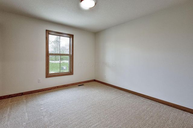 556 Cannondale Avenue, Johnstown, OH 43031