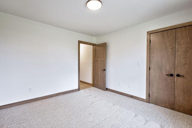 556 Cannondale Avenue, Johnstown, OH 43031