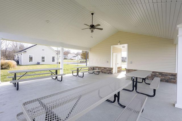 556 Cannondale Avenue, Johnstown, OH 43031