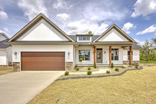 556 Cannondale Avenue, Johnstown, OH 43031
