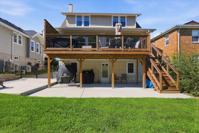 36 Woodlawn Avenue, Fort Mitchell, KY 41017