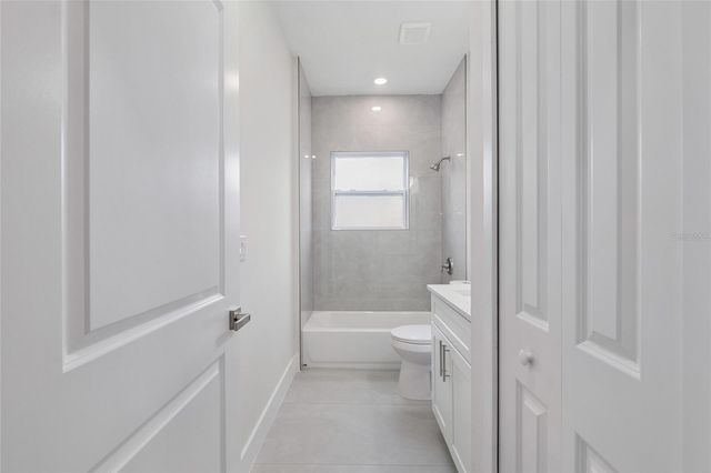 411 MARION OAKS GOLF ROAD, Ocala, FL 34473