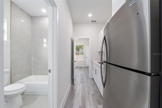 411 MARION OAKS GOLF ROAD, Ocala, FL 34473