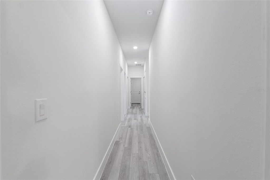 Image 30 of property listing at 411 MARION OAKS GOLF ROAD, Ocala, FL 34473