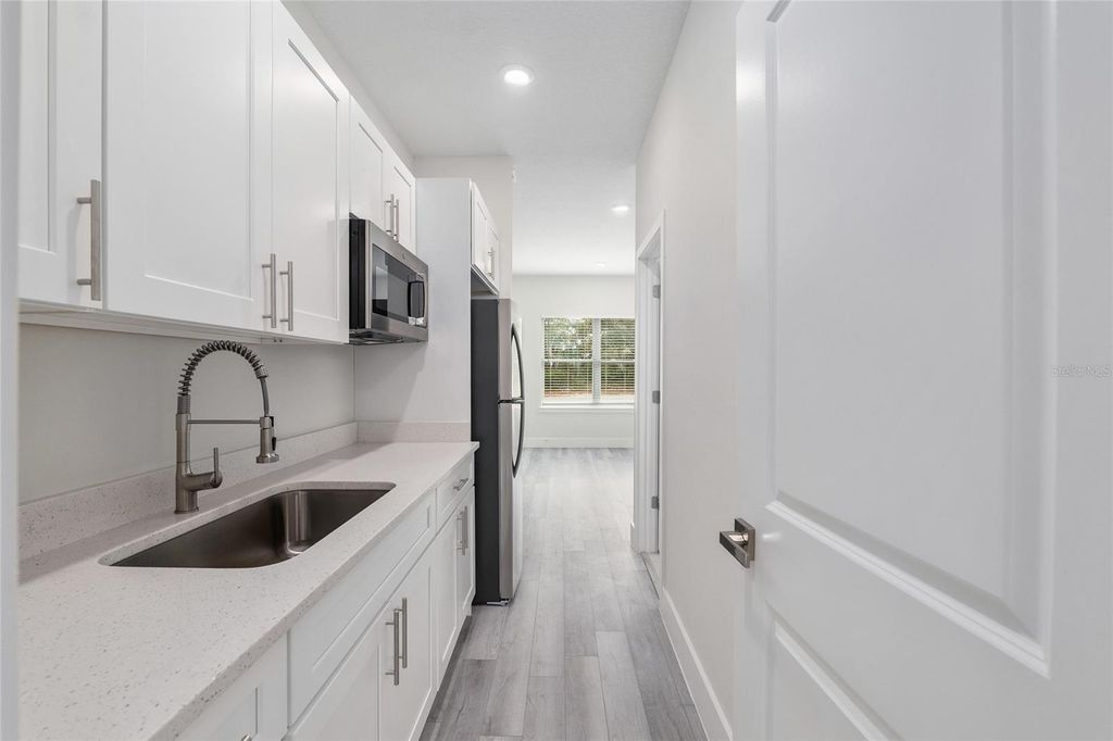 Image 42 of property listing at 411 MARION OAKS GOLF ROAD, Ocala, FL 34473