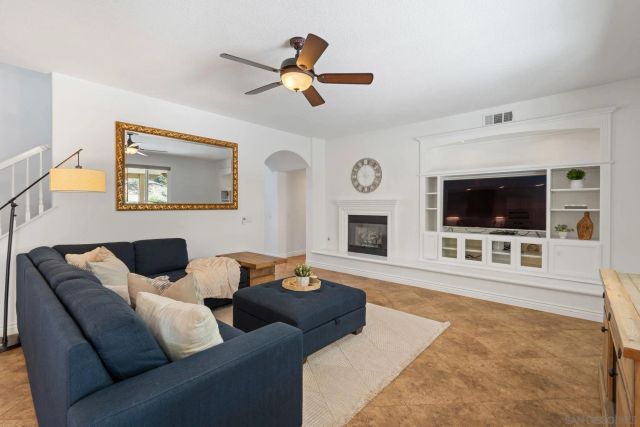 30856 E Green, Murrieta, CA 92563
