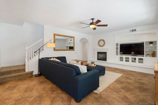 30856 E Green, Murrieta, CA 92563