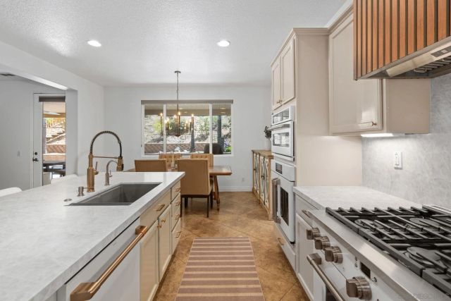 30856 E Green, Murrieta, CA 92563