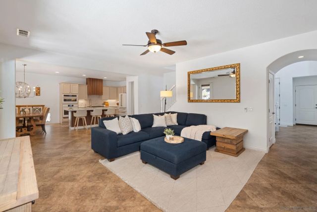 30856 E Green, Murrieta, CA 92563