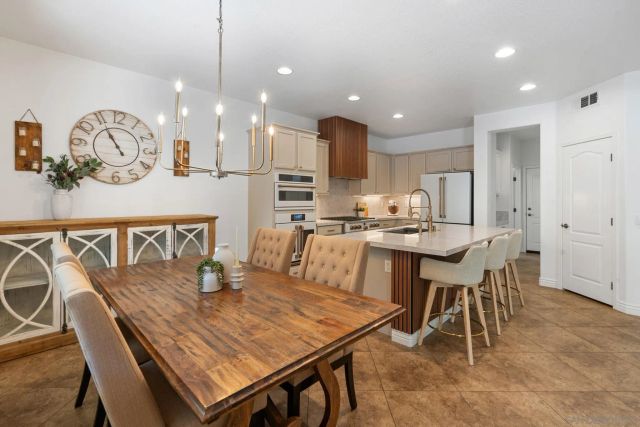 30856 E Green, Murrieta, CA 92563