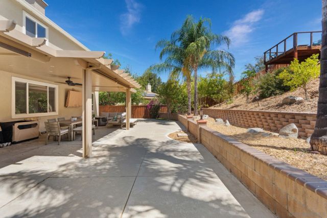 30856 E Green, Murrieta, CA 92563