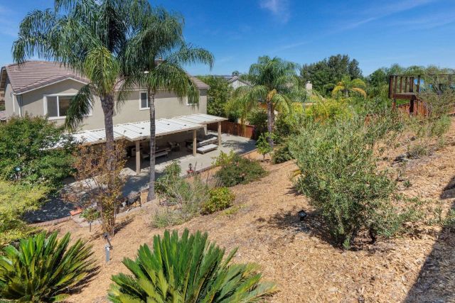 30856 E Green, Murrieta, CA 92563