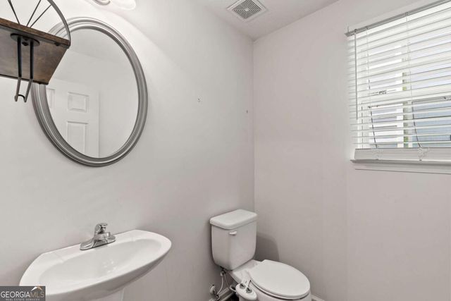 2137 Black Oak Lane, Ellenwood, GA 30294