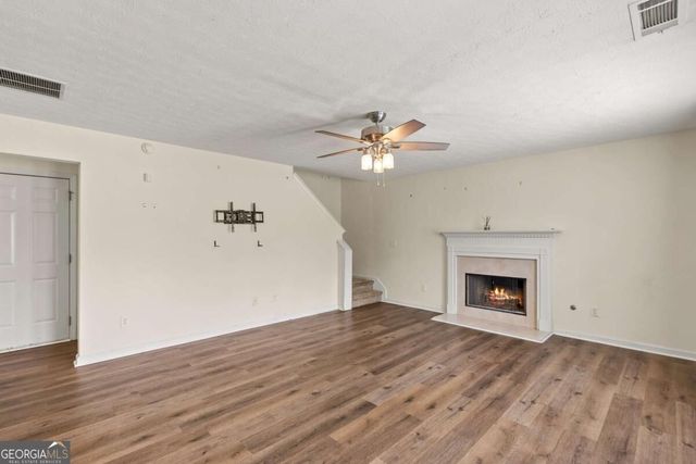 2137 Black Oak Lane, Ellenwood, GA 30294