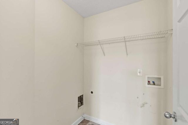 2137 Black Oak Lane, Ellenwood, GA 30294