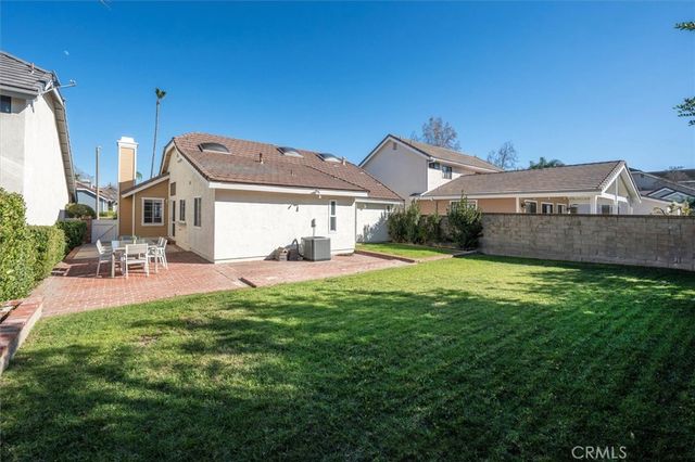 25809 Espinoza, Valencia, CA 91355