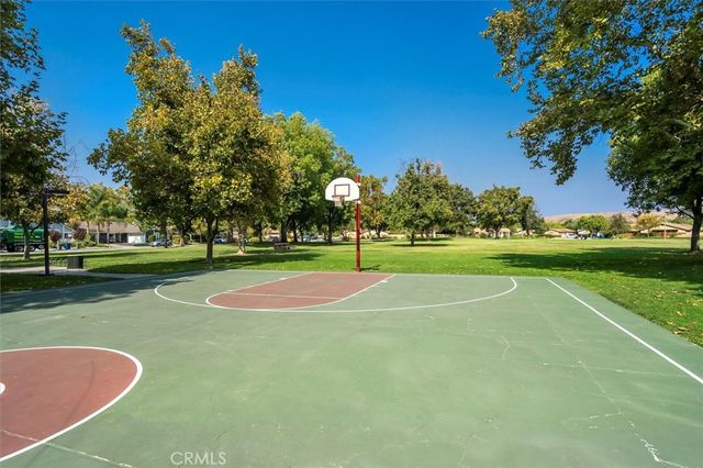 25809 Espinoza, Valencia, CA 91355