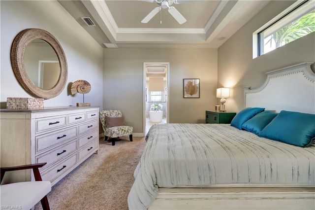 1406 Cape Coral PKWY W, Cape Coral, FL 33914