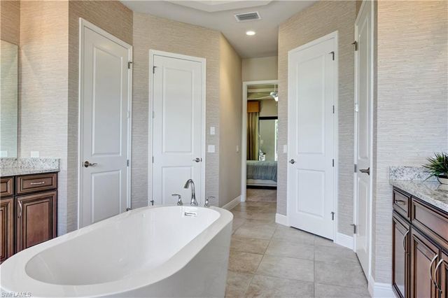 1406 Cape Coral PKWY W, Cape Coral, FL 33914