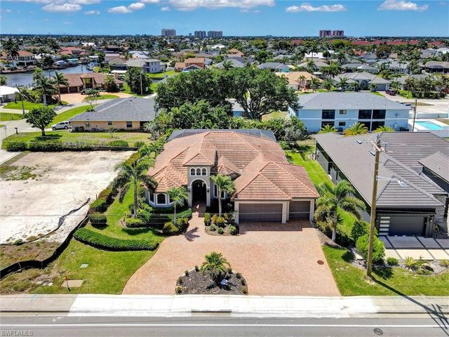 1406 Cape Coral PKWY W, Cape Coral, FL 33914