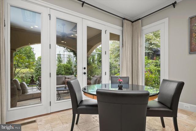 6410 LANDON LN, Bethesda, MD 20817