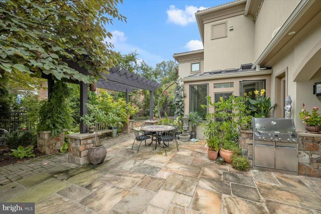 6410 LANDON LN, Bethesda, MD 20817