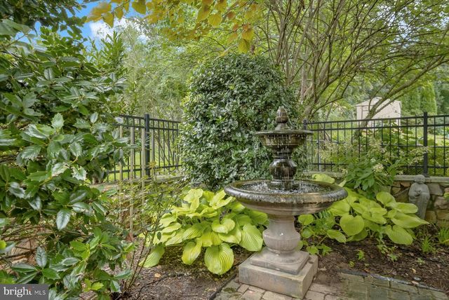 6410 LANDON LN, Bethesda, MD 20817