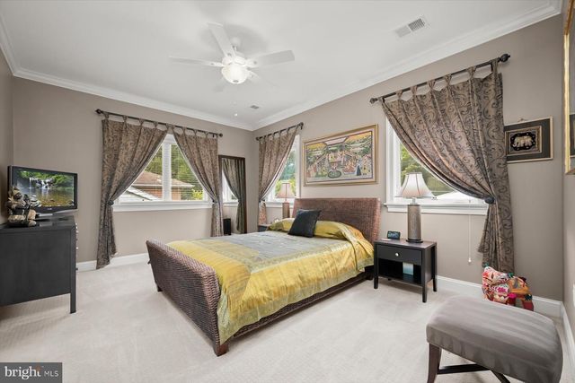 6410 LANDON LN, Bethesda, MD 20817