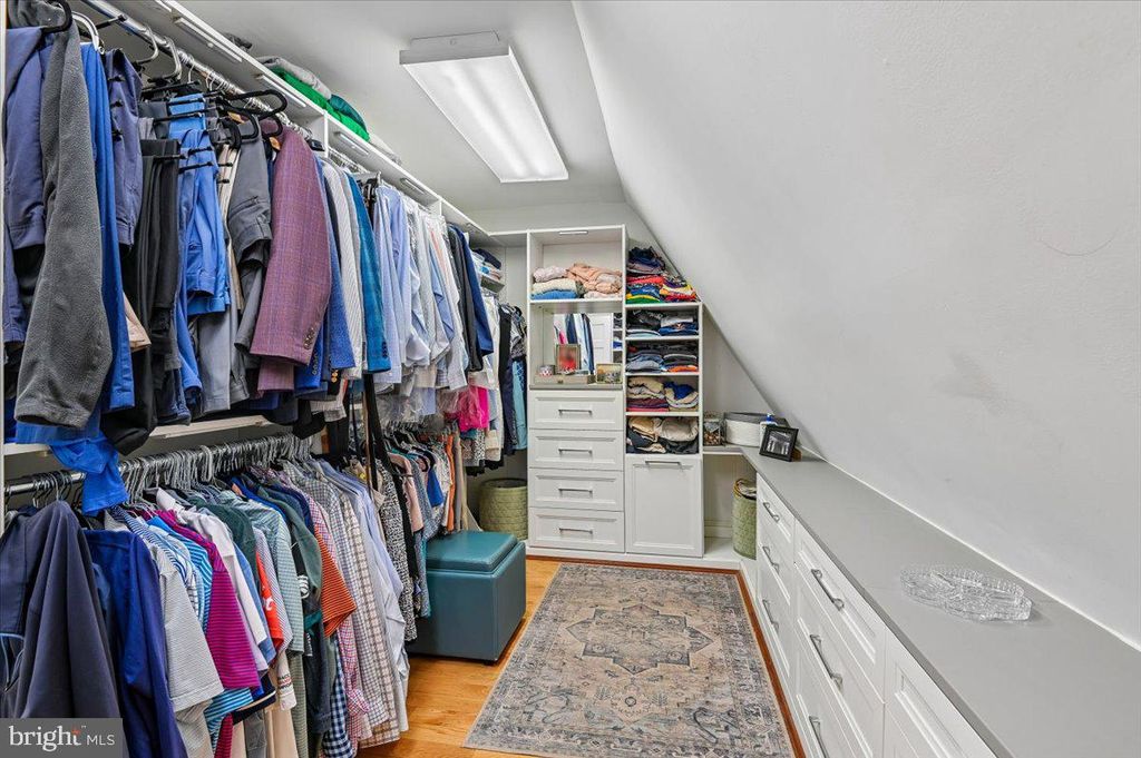 Image 33 of property listing at 417 CHESAPEAKE AVE, Annapolis, MD 21403