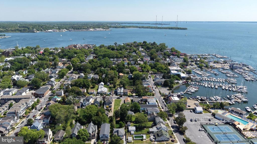 Image 72 of property listing at 417 CHESAPEAKE AVE, Annapolis, MD 21403