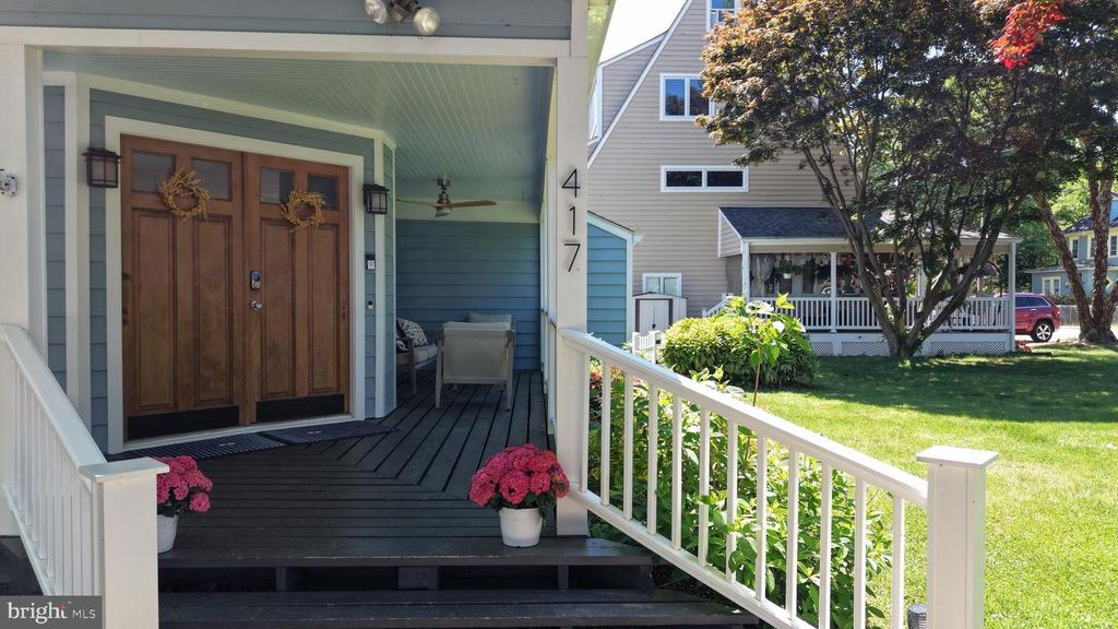 Image 78 of property listing at 417 CHESAPEAKE AVE, Annapolis, MD 21403