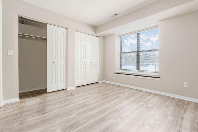 2733 Greystone Drive, D, Columbus, OH 43220