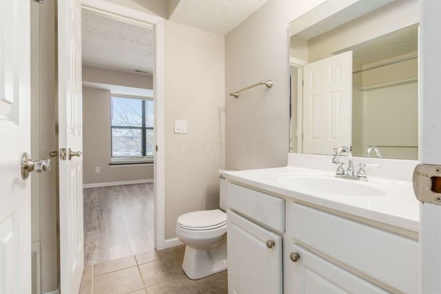 2733 Greystone Drive, D, Columbus, OH 43220