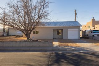 901 Ortiz Drive NE, Albuquerque, NM 87108