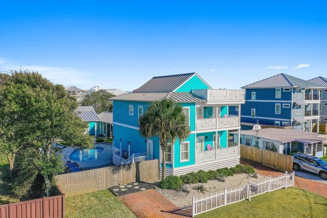 69 Pompano Street, Destin, FL 32541