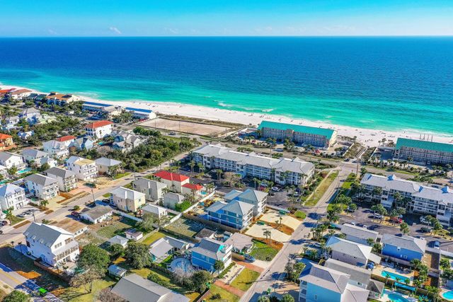 69 Pompano Street, Destin, FL 32541