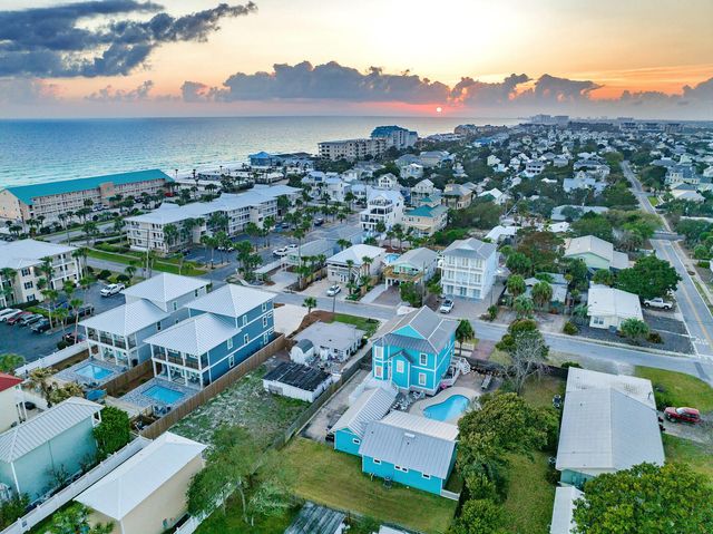 69 Pompano Street, Destin, FL 32541