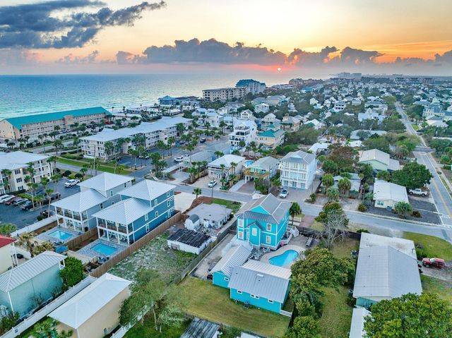 69 Pompano Street, Destin, FL 32541