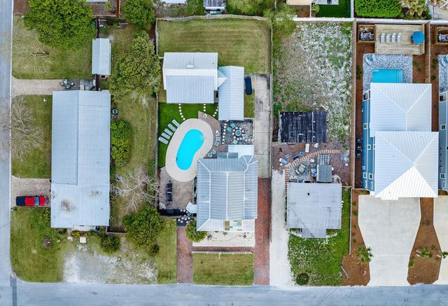 69 Pompano Street, Destin, FL 32541