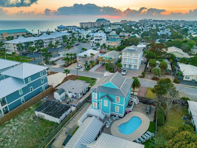 69 Pompano Street, Destin, FL 32541