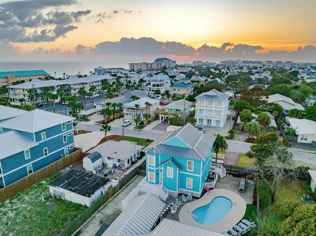 69 Pompano Street, Destin, FL 32541