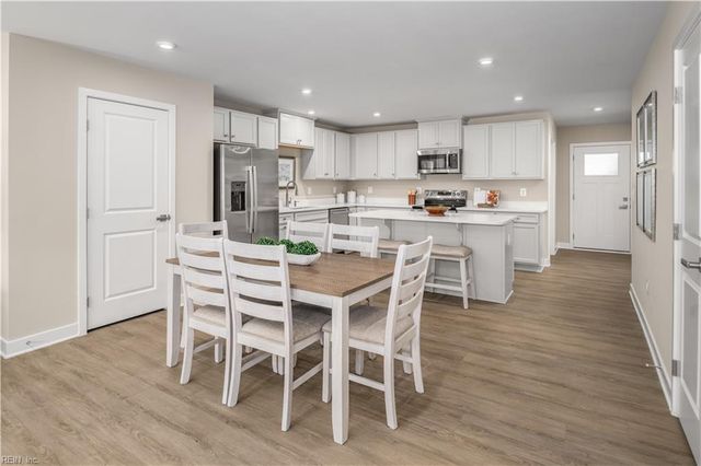 200 Joy LN, Suffolk, VA 23435