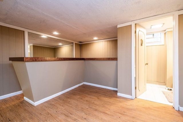 22808 Harmon Street, Saint Clair Shores, MI 48080