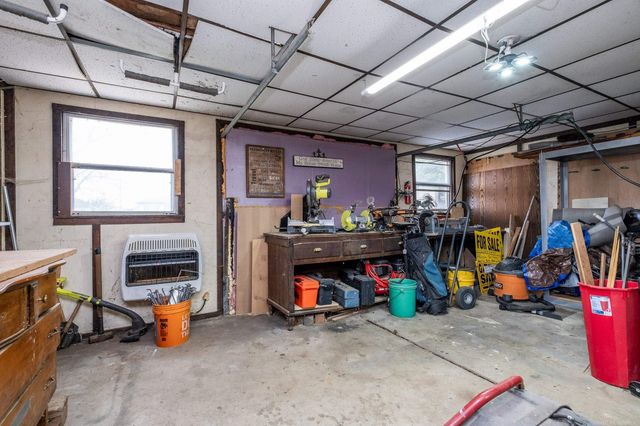 22808 Harmon Street, Saint Clair Shores, MI 48080