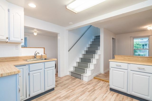56 Warner St, Northampton, MA 01062