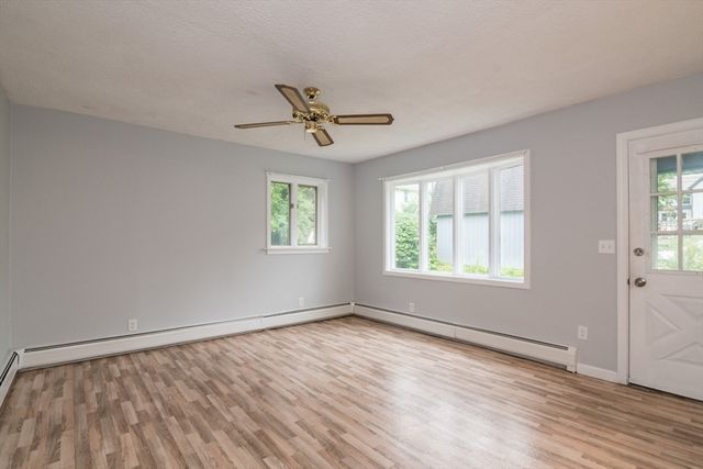 56 Warner St, Northampton, MA 01062