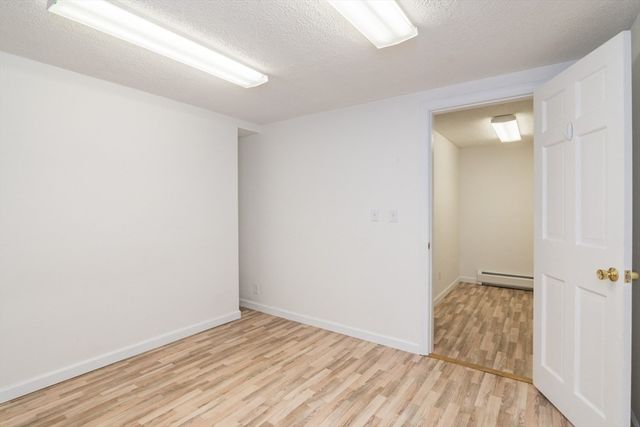 56 Warner St, Northampton, MA 01062