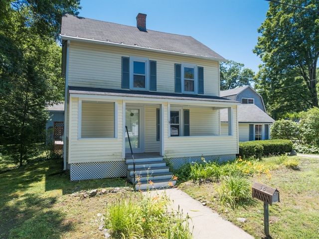 56 Warner St, Northampton, MA 01062