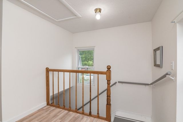56 Warner St, Northampton, MA 01062